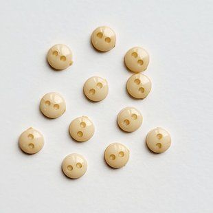 Пуговицы кукольные 6 мм кремовые ii5-b0c фото